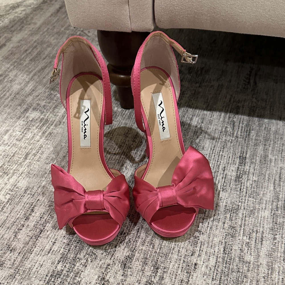 Nina Pink Satin Bow Heels 6.5